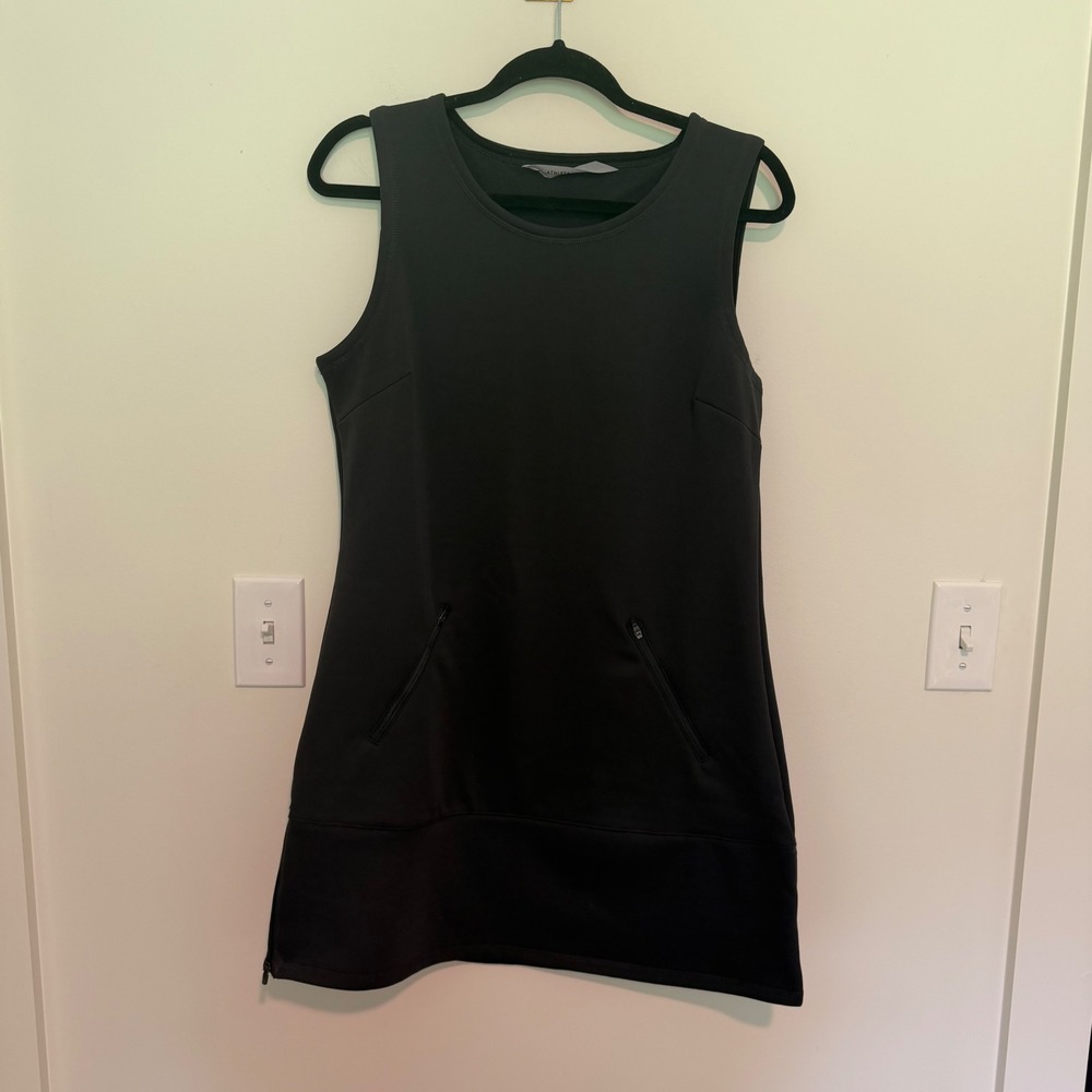 Athleta Women Black Sleeveless Shift Dress Zipper Pockets Size M Athleisure